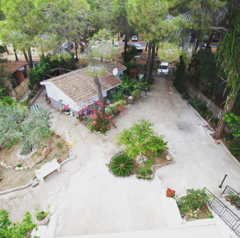 Villa B. Calaliberotto Cala Liberotto Exterior photo